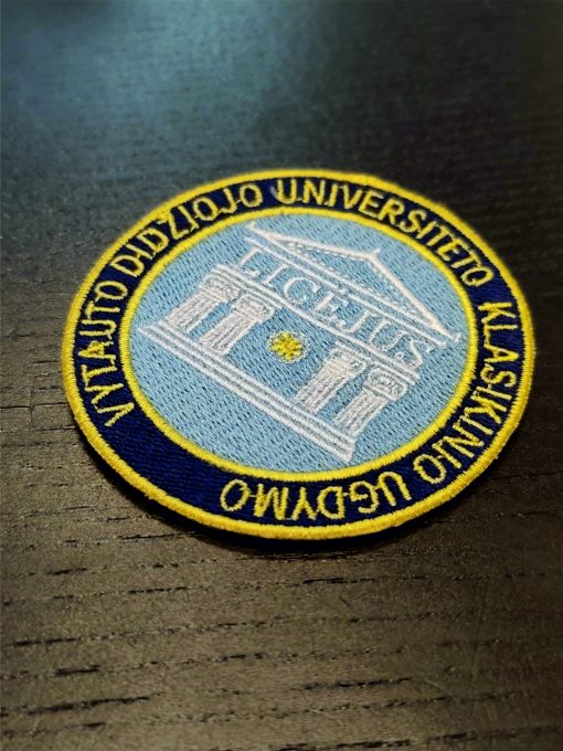 Emblema (antsiuvas) VDU klasikinio ugdymo LICĖJUS